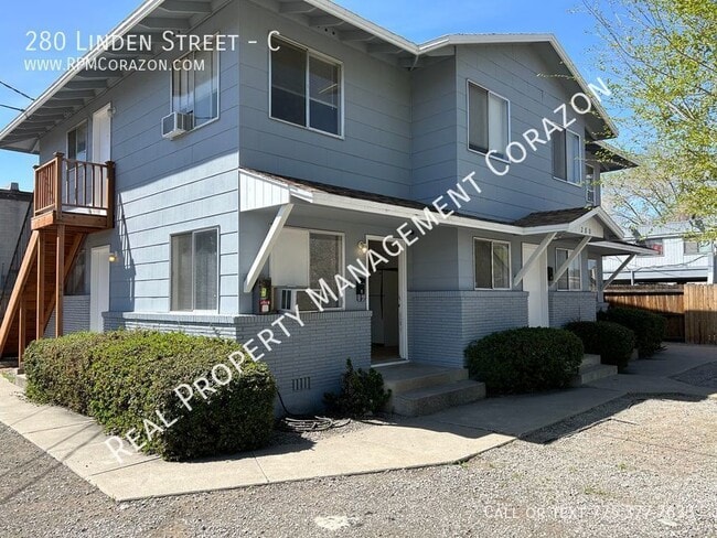 Building Photo - 280 Linden St Unit C