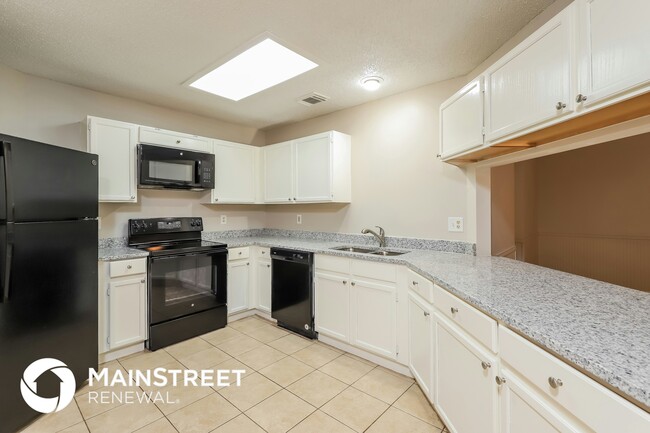 Photo - 13406 Forum Rd