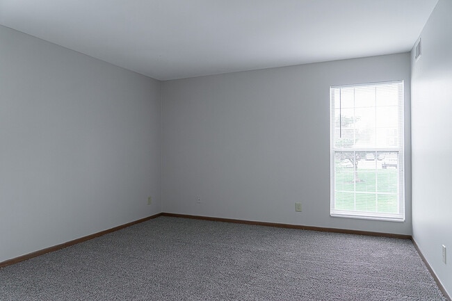 Marblehead - Bedroom 2