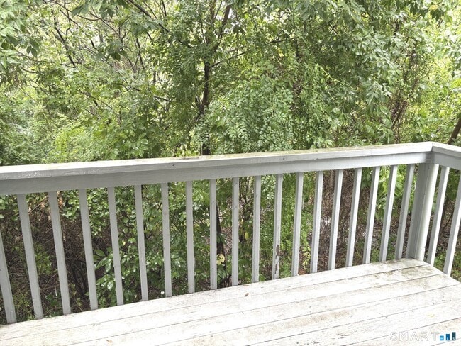 Photo - 19 Somers St Unit B8