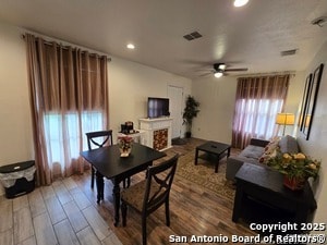 Photo - 522 Overhill Dr