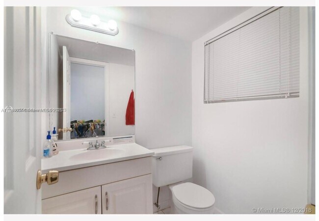 Photo - 12590 NE 16th Ave Condo Unit 211