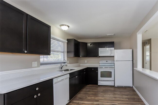 Photo - 5763 Crestmont Ave