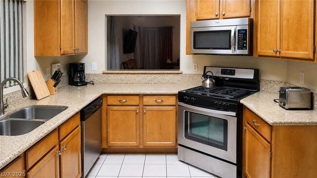 Photo - 44 Fantasia Ln