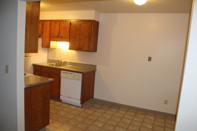 Walnut Terrace