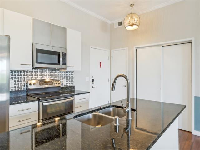 Photo - 3025 Bryan St Unit 3E