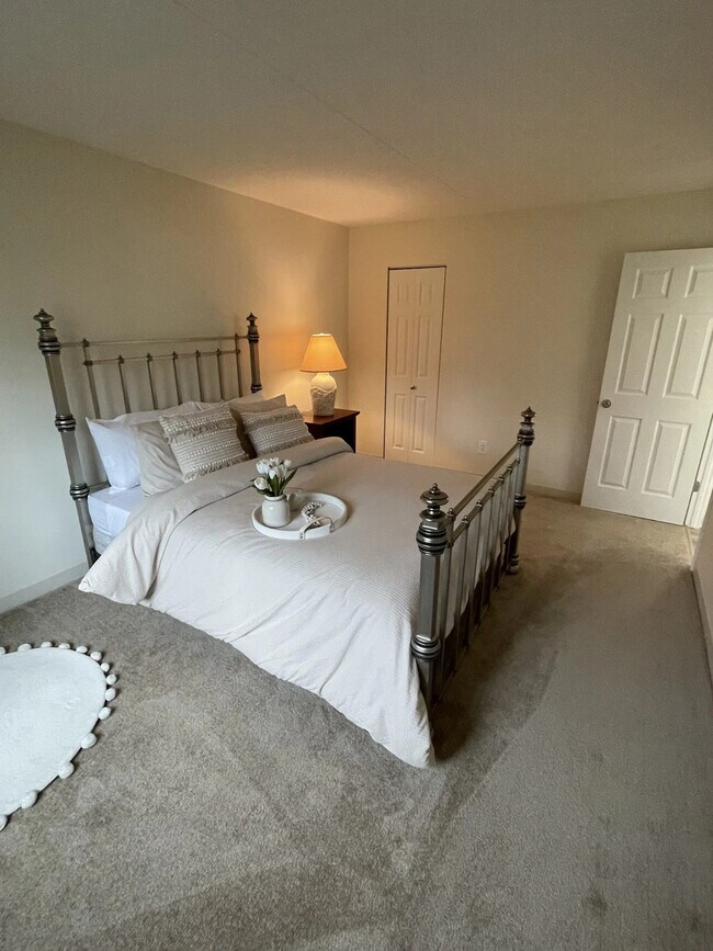 Photo - Deepwood North Apartments