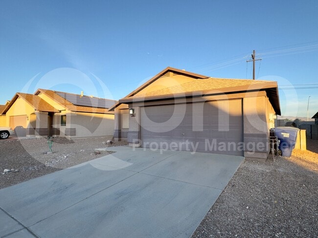 Building Photo - 8771 S Desert Rainbow Dr Rental