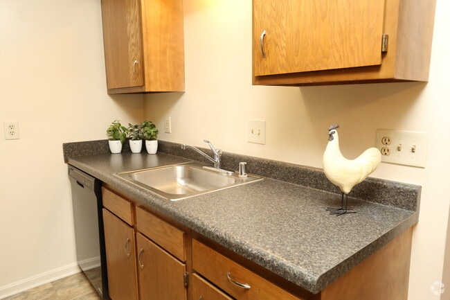 1 BR - Kitchen