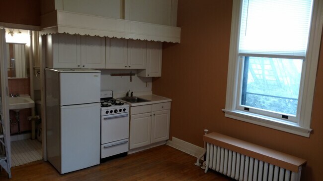 Photo - 624 Summit Ave Unit 3