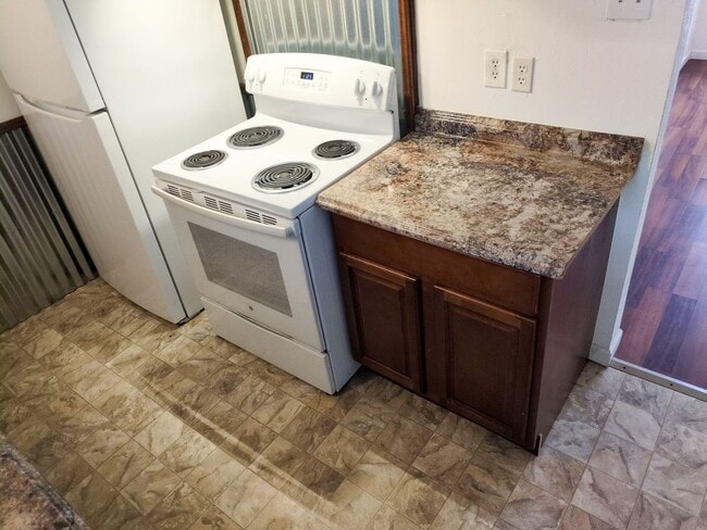 Photo - 12843-12849 Hamshire Rd Unit 12847 Hamshire Rd-RTR 06/15/26