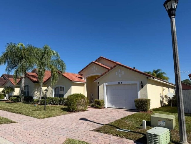 Photo - 328 Robin Rd