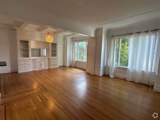 Building Photo - 1364 Broadway Rental