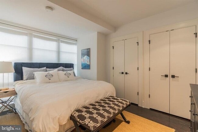 Photo - 1011 M St NW