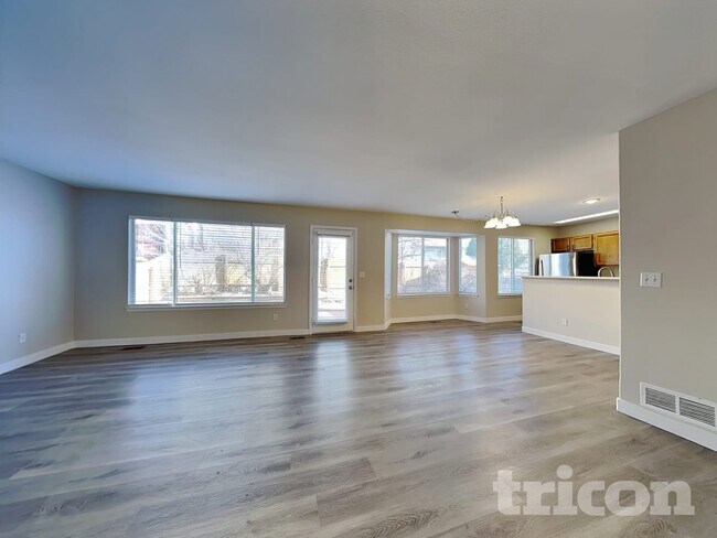 Photo - 2782 S Ceylon St