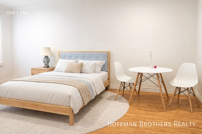 301 N Sycamore Ave Unit 15
