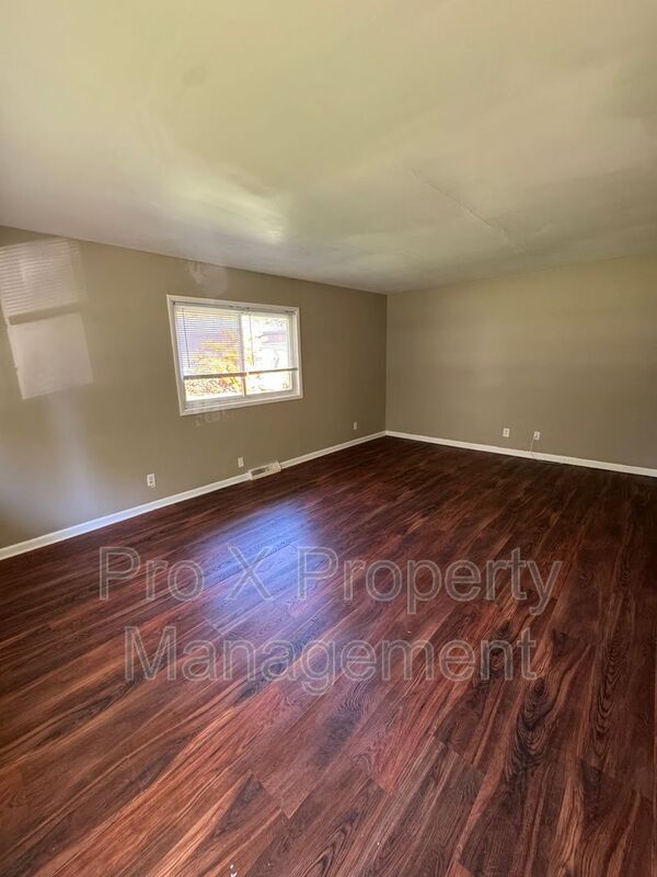 Photo - 2116 S Delaware Ave