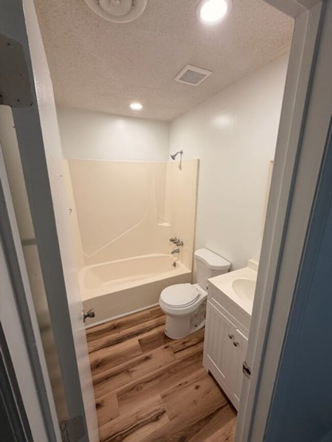 Photo - Freshly updated 2 bedroom 2 bath