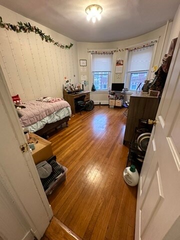 Photo - 187 Winthrop Rd