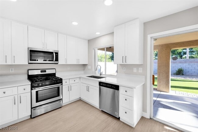 Photo - 10213 Anoka Ave