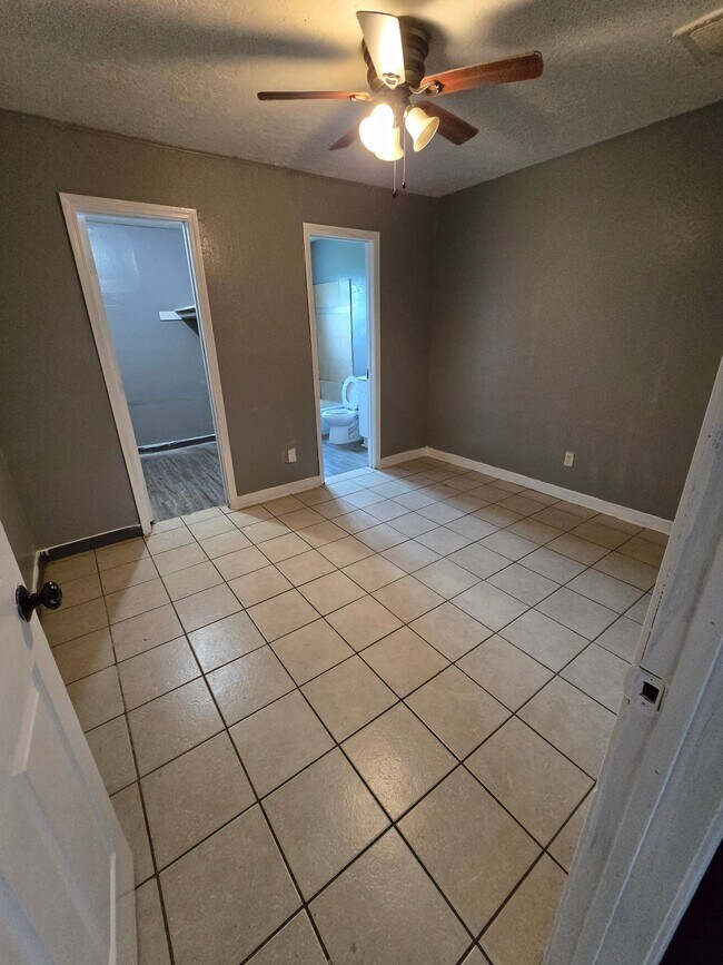 Photo - 4820 Oak Ave Unidad 10