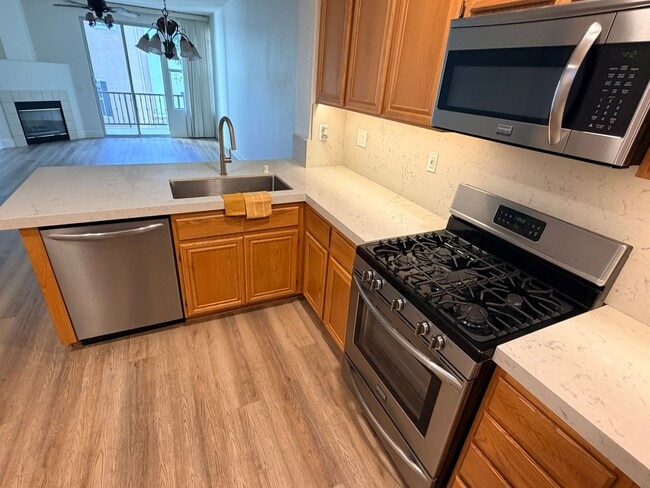 Photo - 2 bed 2.5 bath Condo in Camden Park
