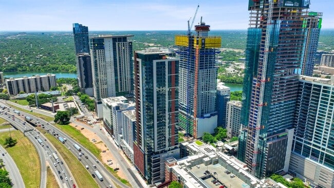 Building Photo - 84 East Ave Unit 2306 Rental
