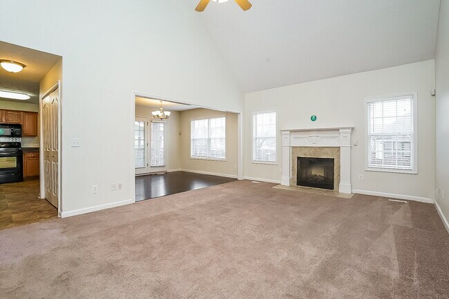 Photo - 2496 Oak Hill Dr