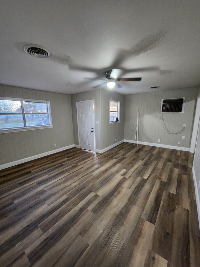 104 S 5th St Rental For Rent in Clyde, TX