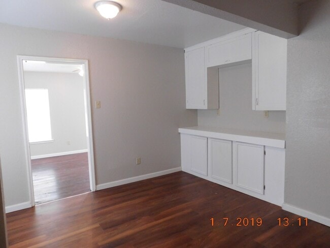 Photo - 2625 Riggan St