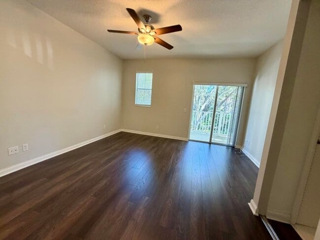 Photo - 3200 W Community Dr