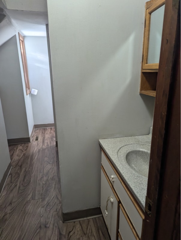 Photo - 410 Tyson Pl