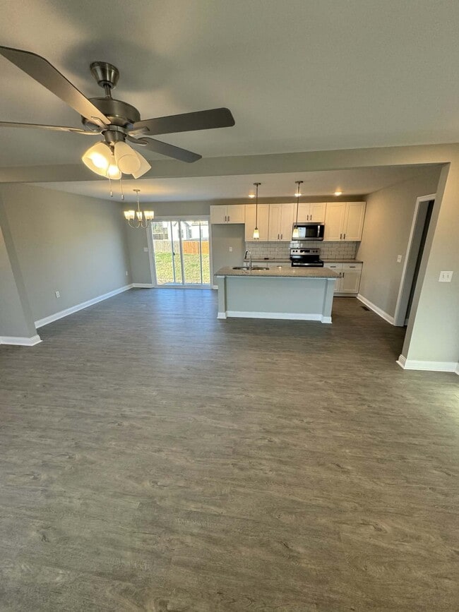 3234 Cloverfield Ct