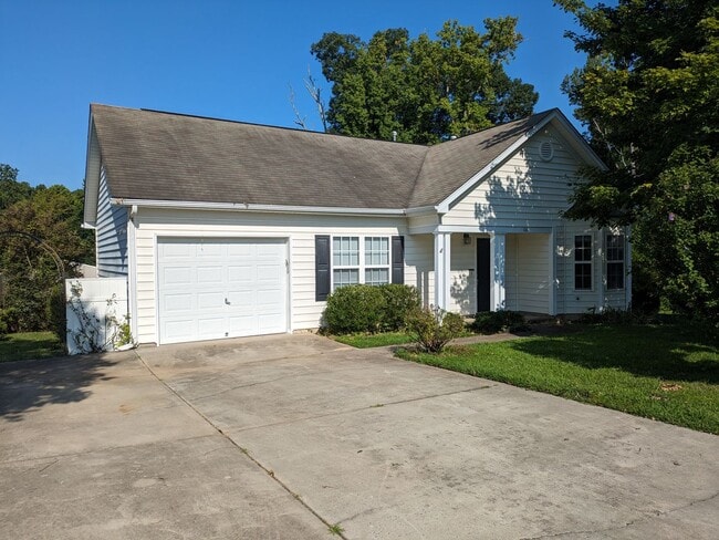 Building Photo - Move in Ready-Tall Oaks! Rental