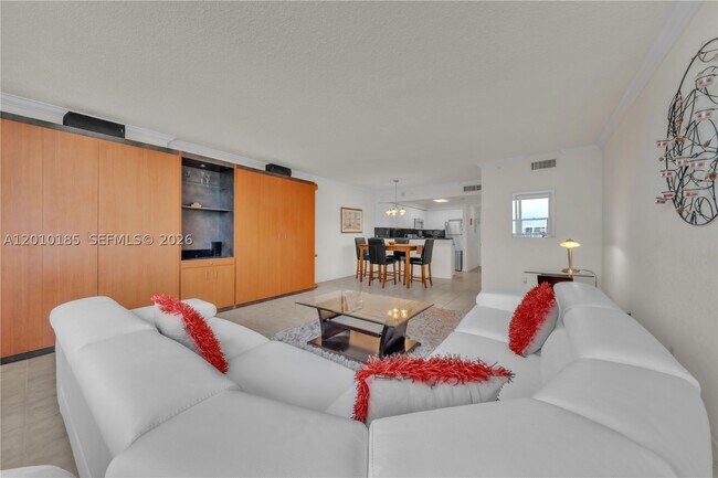 2501 S Ocean Dr Unit 727(Available Nov 01)