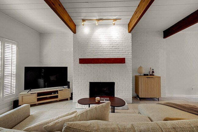 Photo - 5304 Brownway St Unit A3