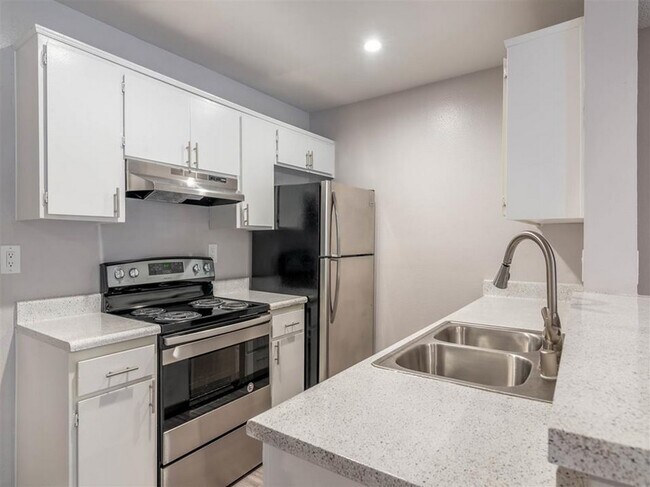 Photo - Park Heights Apartments
