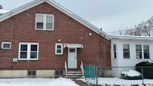 Photo - 1058 Washington Ave Unit 2