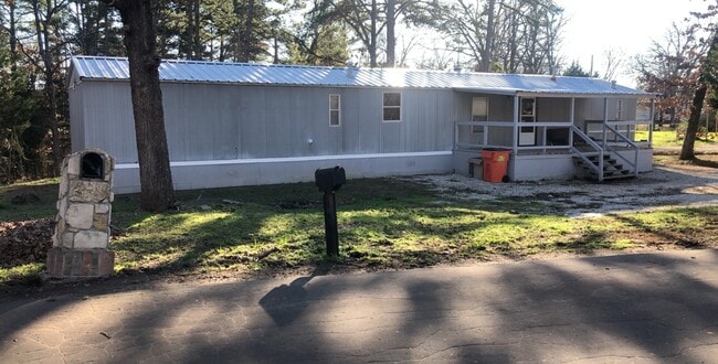 Photo - 16979 Pine Trail Dr
