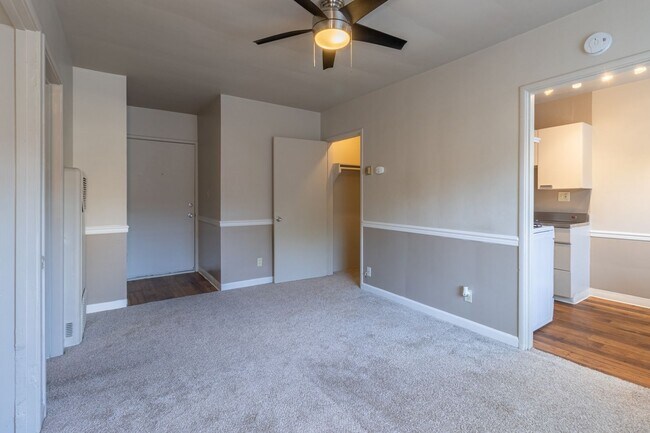 Photo - Alexander’s Place at 1625 H ~ Discover Tim...