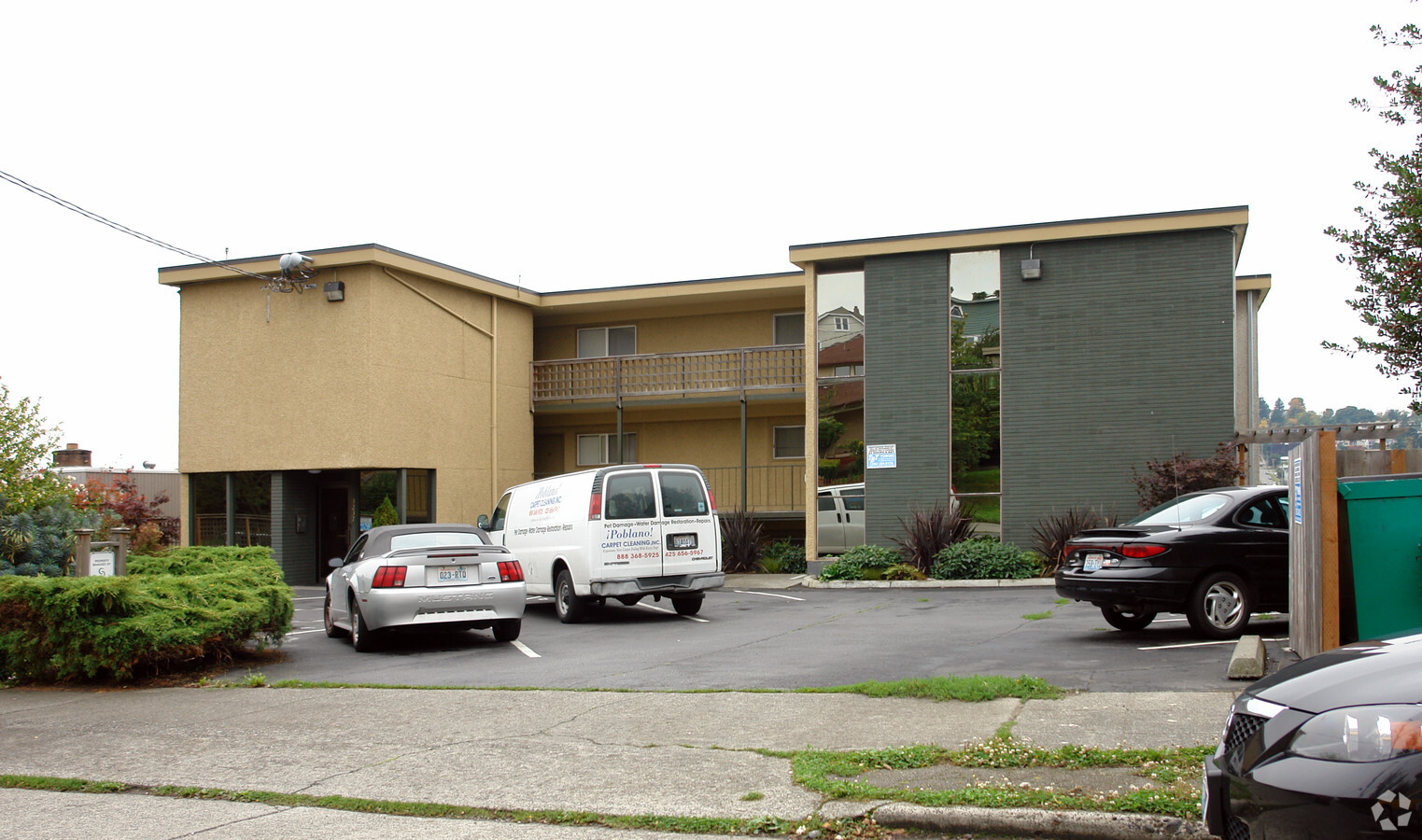 The Sandpiper - The Sandpiper Apartments