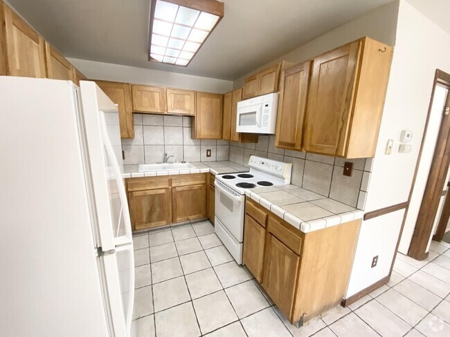 Building Photo - 648 N 1050 W Rental