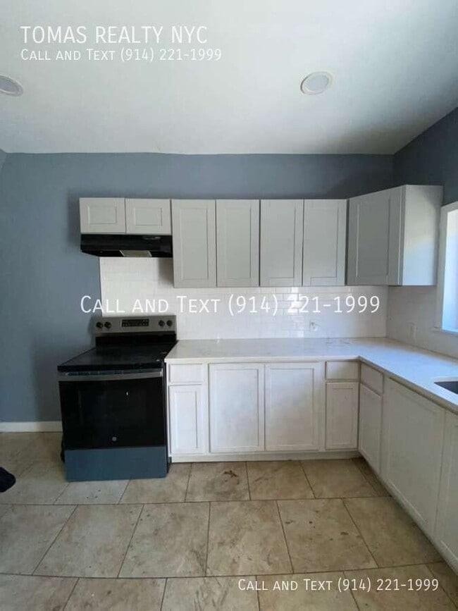 Photo - 62B Yonkers Ave