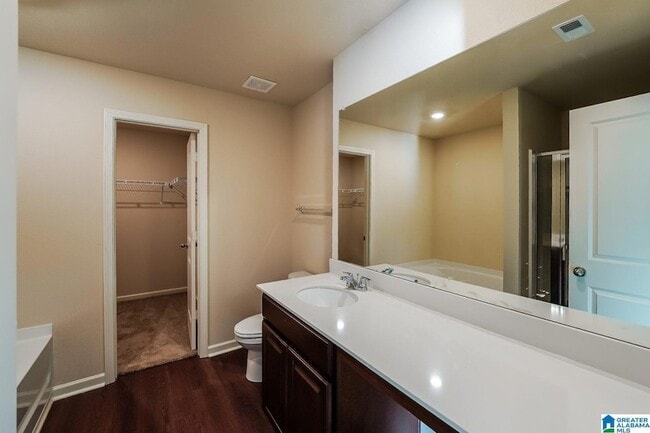 Photo - 335 Clover Cir