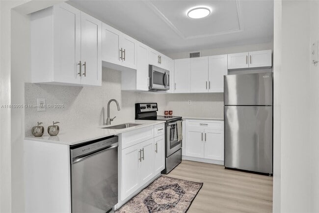 Photo - 16465 NE 22nd Ave Condo Unit 502