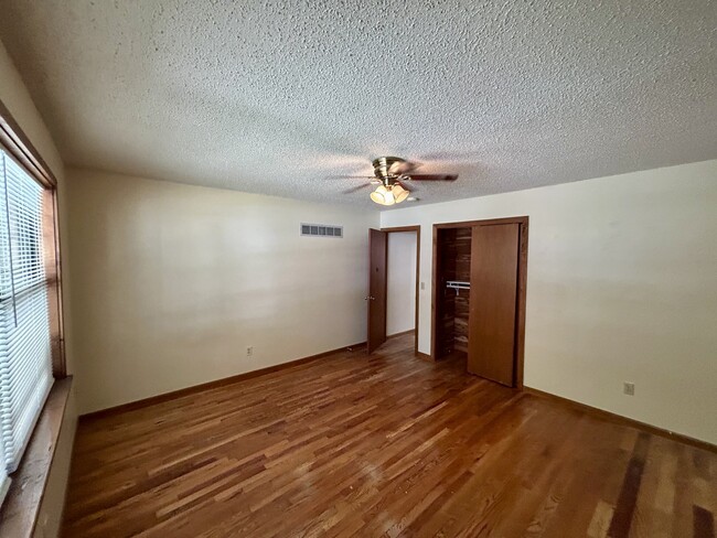 723 Locust St