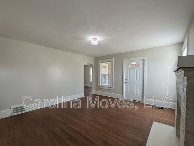 Photo - 1102 Easley Bridge Rd