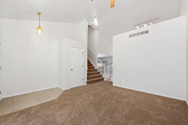 Photo - Highlands Ranch Beauty