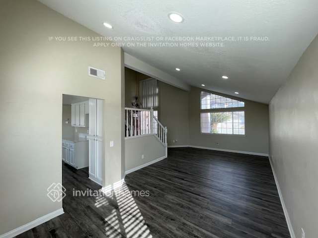 Photo - 11445 Chaucer St