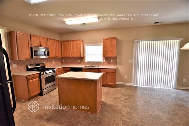 7282 Madison Cir